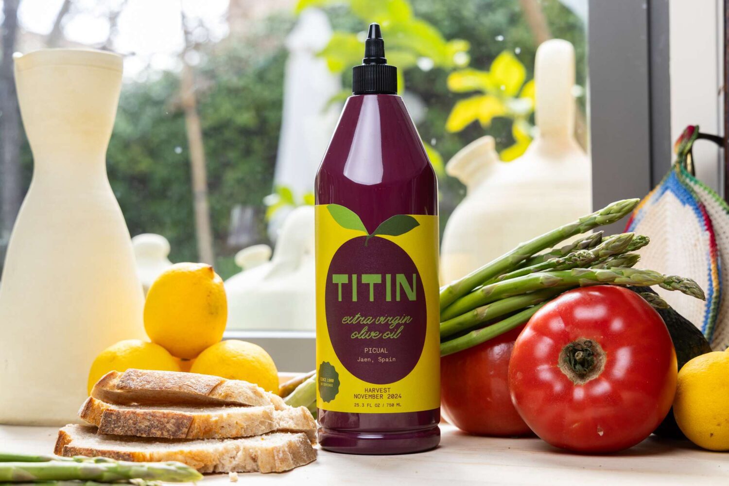 lifestyle Universal Olive Oil (Single Origin, Single Variety -Picual-, Fresh Harvest, and Full Traceability) - Image 1