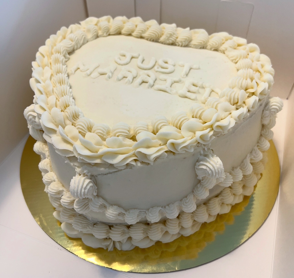 IMG_4872 (1) 10 Inch Heart Shaped Cake - Image 1